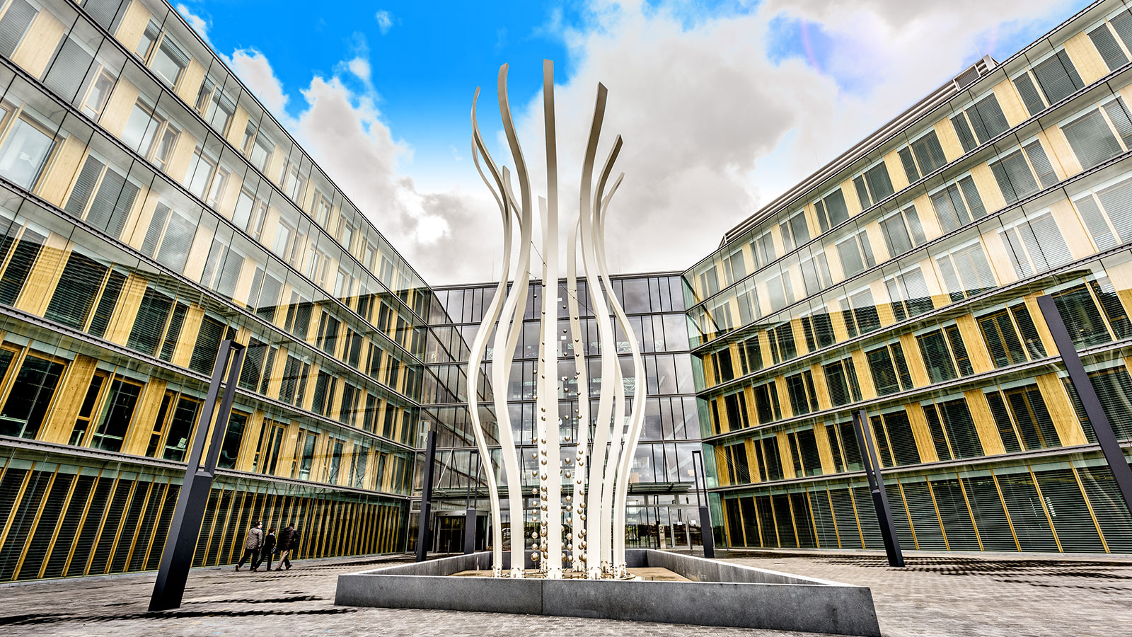 PwC Luxembourg & Microsoft